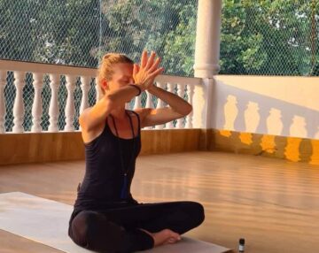 Flow Yoga HOT Flow Yoga HOT